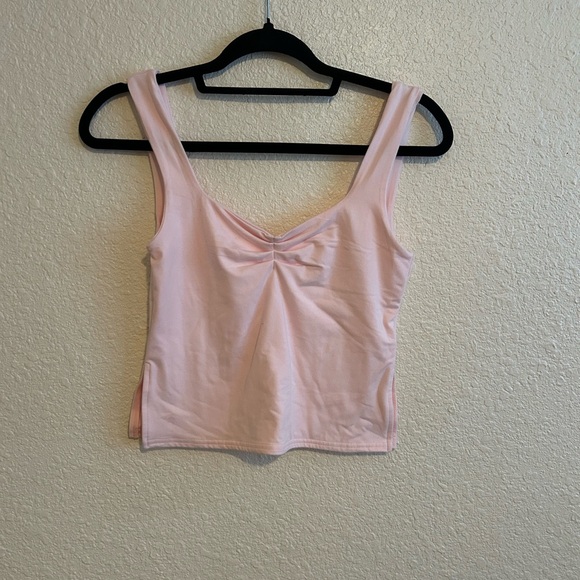 Amazon Tops - Light pink cropped top